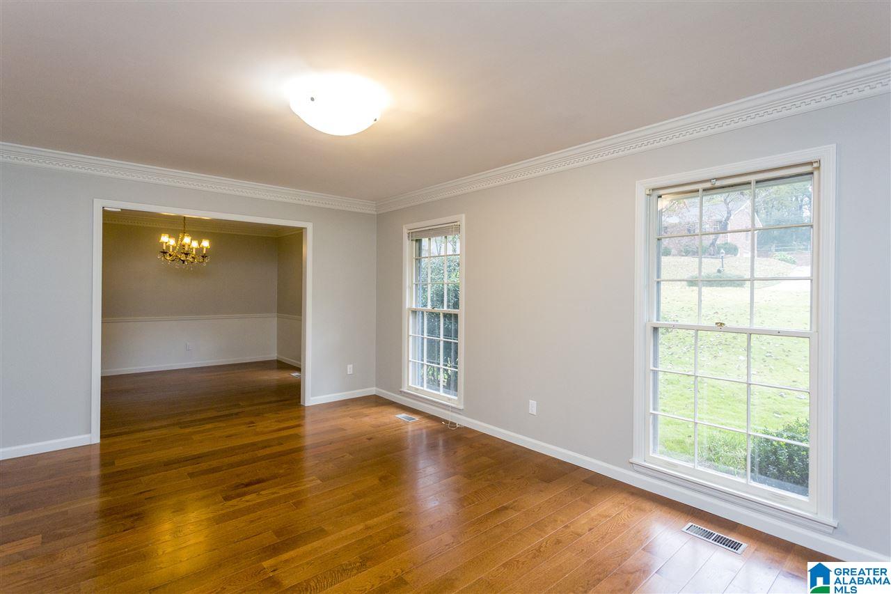 3416 Collingwood Road Birmingham, AL 35226 - Photo 4 of 36