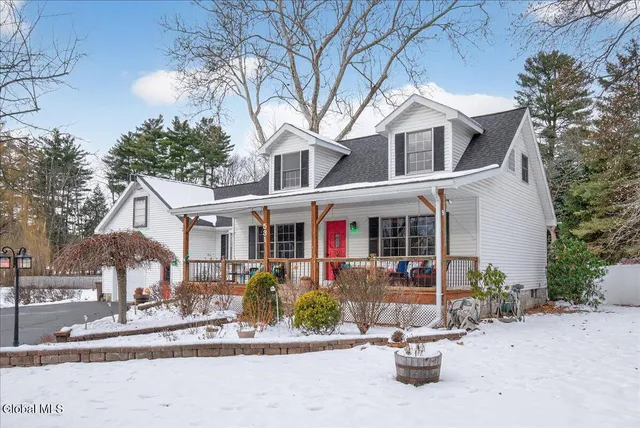 $589,000 | 531 Delaware Avenue, Bethlehem, NY 12054