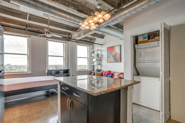 $1,400 | 221 West Lancaster Avenue, Unit 11003, Fort Worth, TX 76102