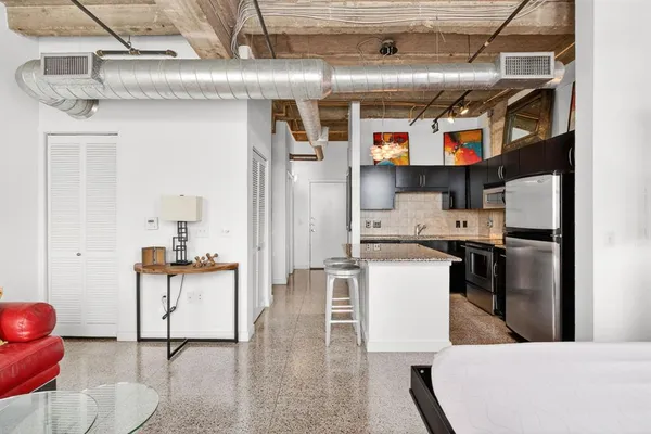 $1,400 | 221 West Lancaster Avenue, Unit 11003, Fort Worth, TX 76102