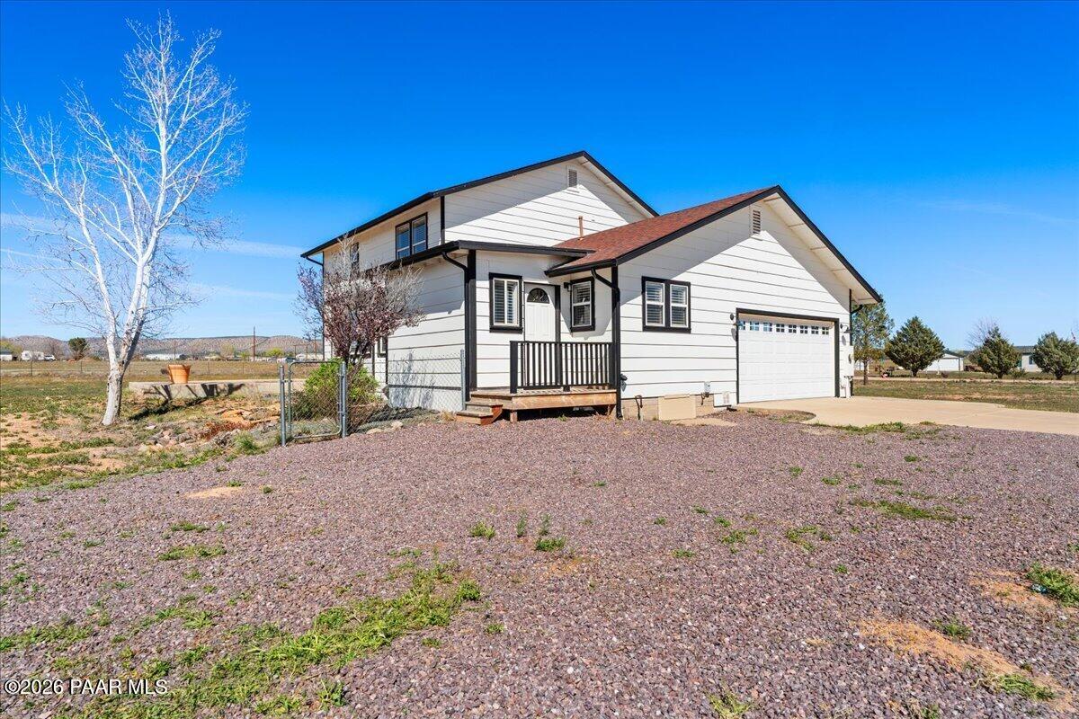 25090 North High Desert Road Paulden, AZ 86334 - Photo 34 of 43 Backyard