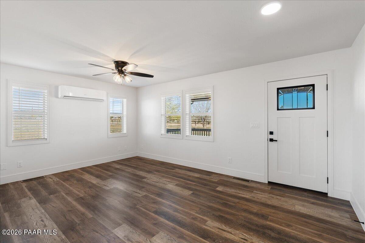 25090 North High Desert Road Paulden, AZ 86334 - Photo 5 of 43 Entry to Family Room