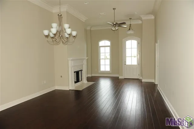 $2,300 | 3143 Cypress View Lane, Baton Rouge, LA 70810