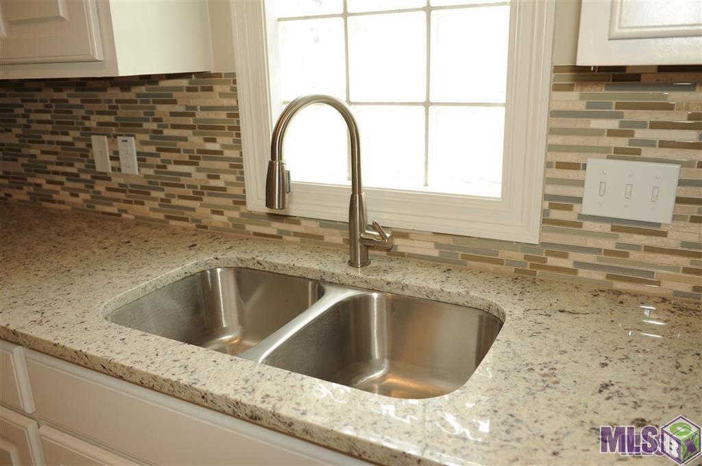 3143 Cypress View Lane Baton Rouge, LA 70810 - Photo 8 of 17