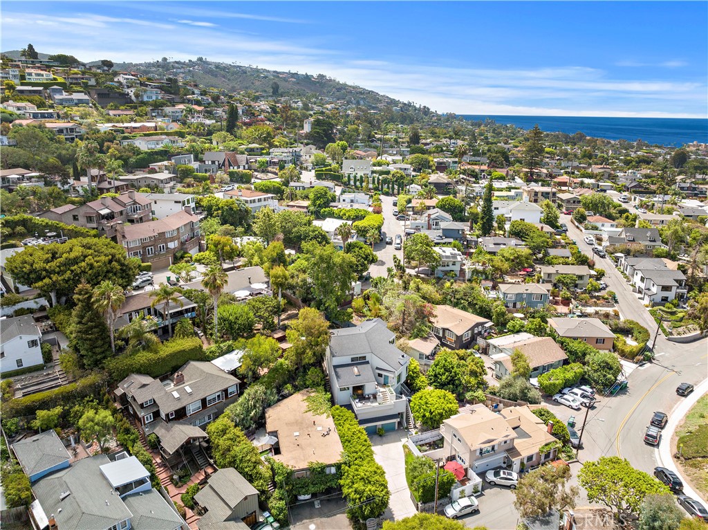 721 Browncroft Road Laguna Beach, CA 92651 - Photo 39 of 42 an aerial view of residential houses with outdoor space and trees
