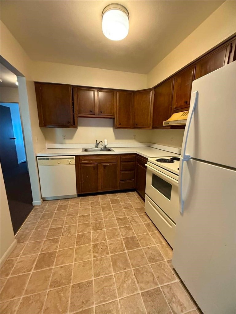 190 Grandview Apartments Road Roxbury, NY 12434 - Photo 8 of 29