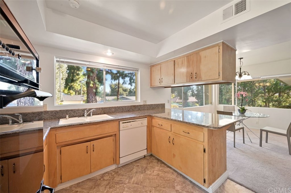 2201 Highland Vista Drive Arcadia, CA 91006 - Photo 11 of 41