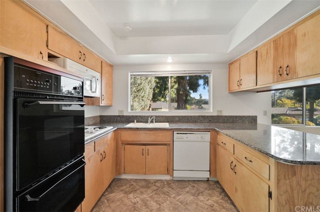 2201 Highland Vista Drive Arcadia, CA 91006 - Photo 10 of 41