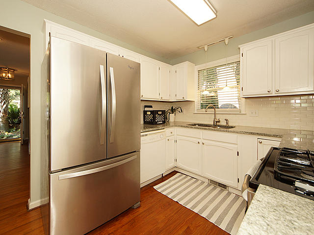 1432 Brian Road Charleston, SC 29407 - Photo 16 of 61 KitchenClose