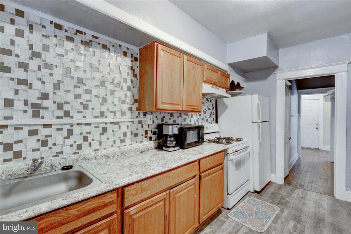 4902 4th Street Northwest Washington, DC 20011 - Photo 10 of 33