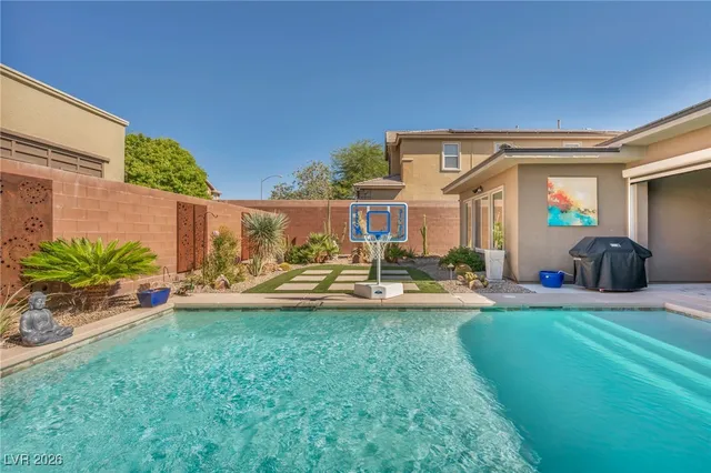 $4,695 | 10018 Regency Square Avenue, Las Vegas, NV 89148