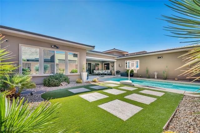 $4,695 | 10018 Regency Square Avenue, Las Vegas, NV 89148