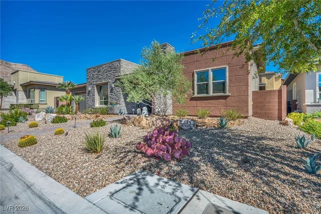 $4,695 | 10018 Regency Square Avenue, Las Vegas, NV 89148