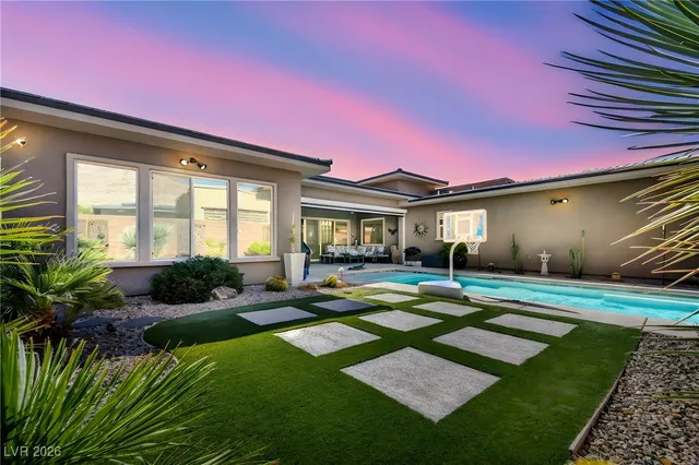 $4,695 | 10018 Regency Square Avenue, Las Vegas, NV 89148