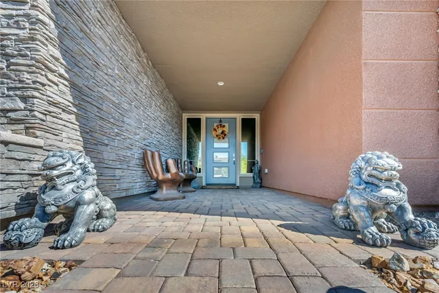 $4,695 | 10018 Regency Square Avenue, Las Vegas, NV 89148