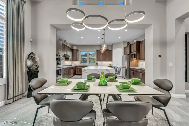 $4,695 | 10018 Regency Square Avenue, Las Vegas, NV 89148