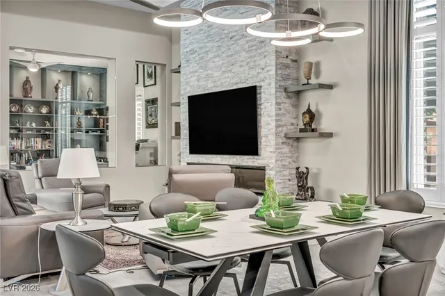 $4,695 | 10018 Regency Square Avenue, Las Vegas, NV 89148