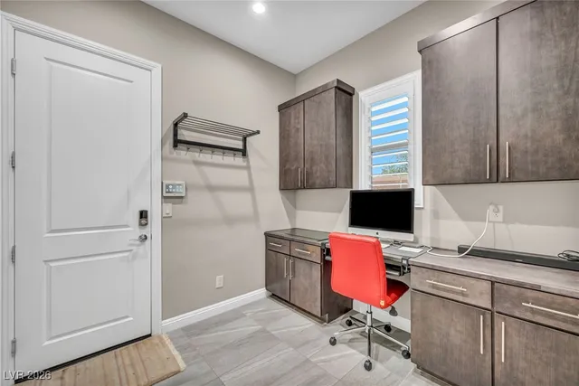 $4,695 | 10018 Regency Square Avenue, Las Vegas, NV 89148