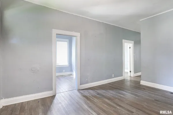 $49,900 | 929 West Brons Avenue, Peoria, IL 61604