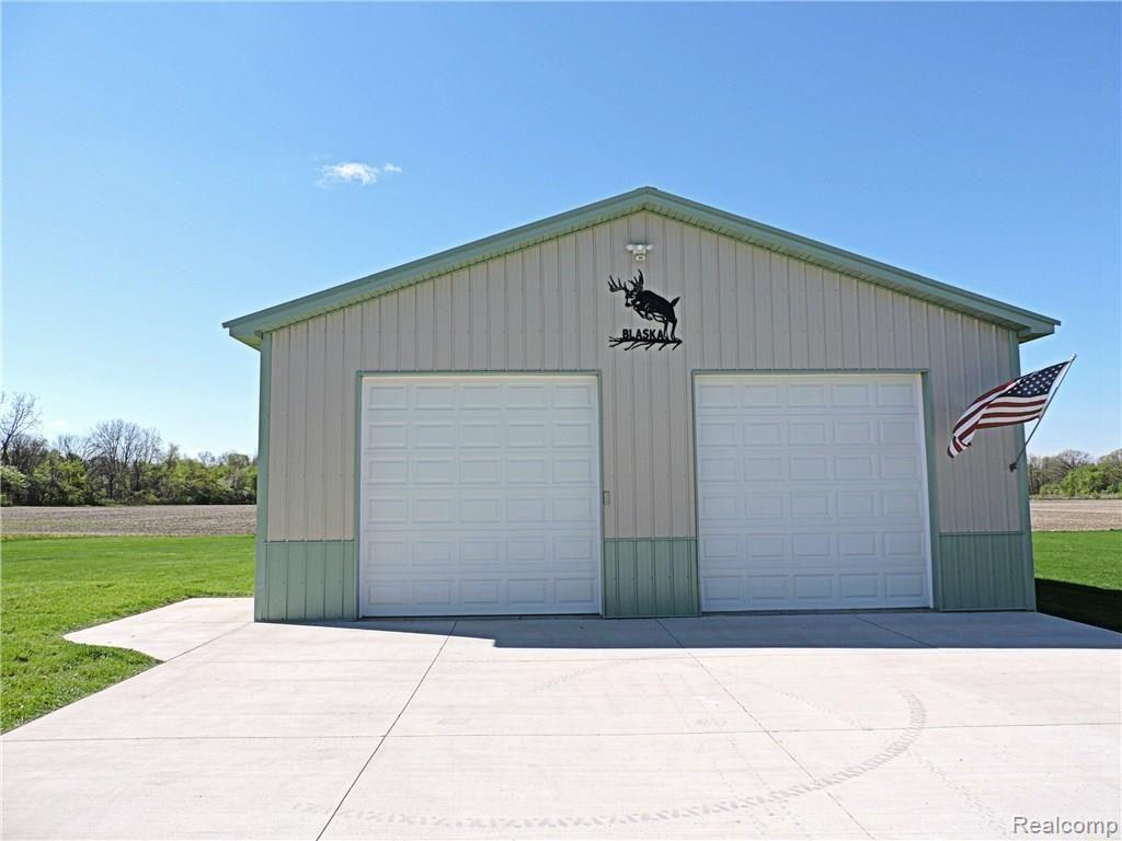 5420 East Carpenter Road Flint, MI 48506 - Photo 45 of 48 DSCN1719.JPG