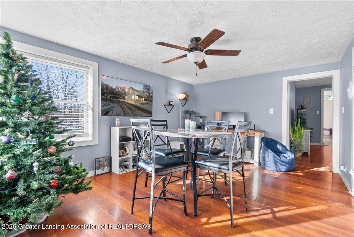 2689 Narrow Lake Road Charlotte, MI 48813 - Photo 10 of 33 10-Media Jett - 05