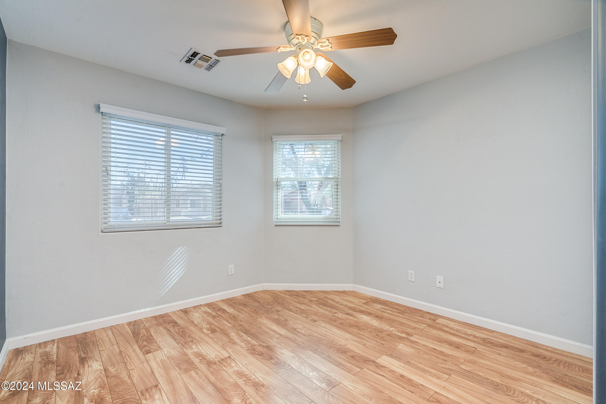 7704 South Meadow Spring Way Tucson, AZ 85747 - Photo 19 of 30