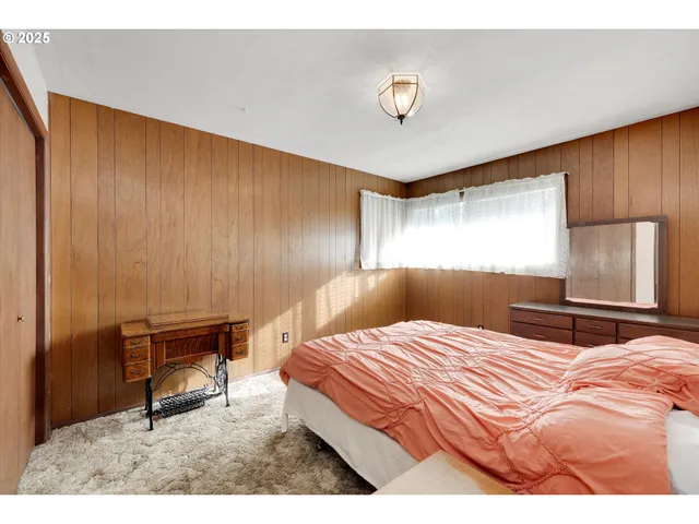 $998,000 | 31339 Northeast Corral Creek Road, Newberg, OR 97132