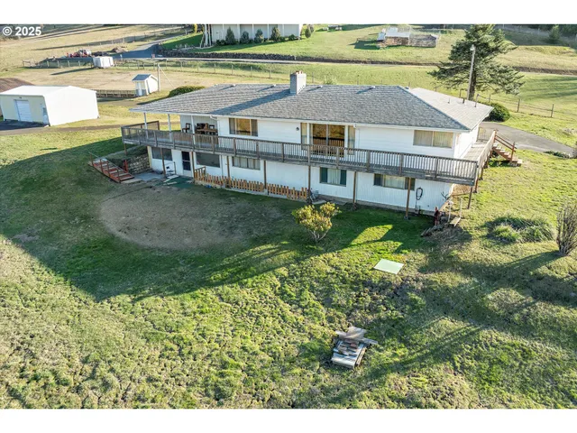 $998,000 | 31339 Northeast Corral Creek Road, Newberg, OR 97132