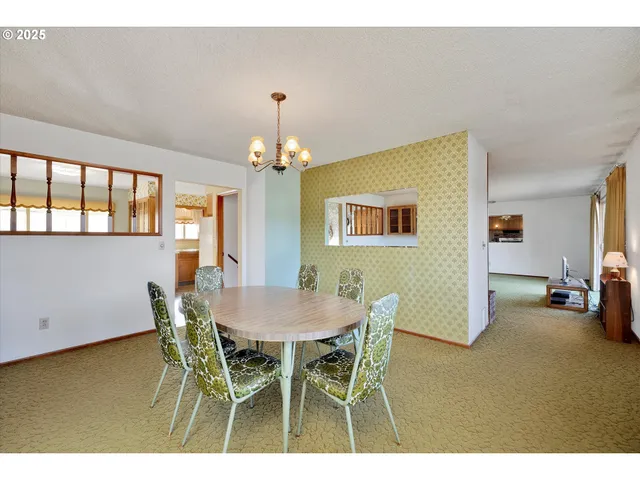 $998,000 | 31339 Northeast Corral Creek Road, Newberg, OR 97132