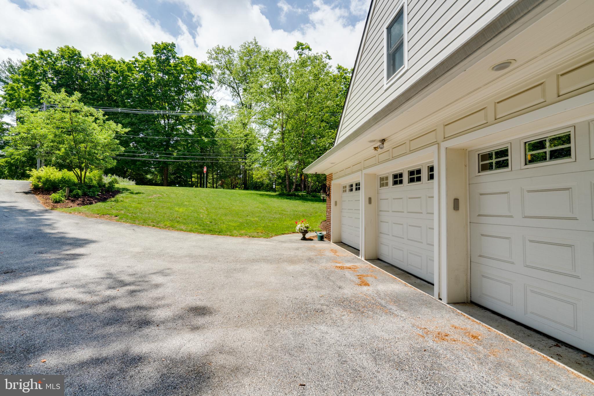 1501 Mt Pleasant Road Villanova, PA 19085 - Photo 3 of 49 a view of a back yard of the house