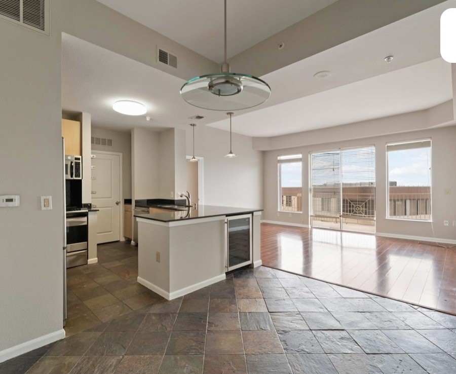 3505 Sage Road, Unit 1606 Houston, TX 77056 - Photo 11 of 26