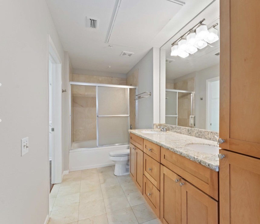 3505 Sage Road, Unit 1606 Houston, TX 77056 - Photo 12 of 26