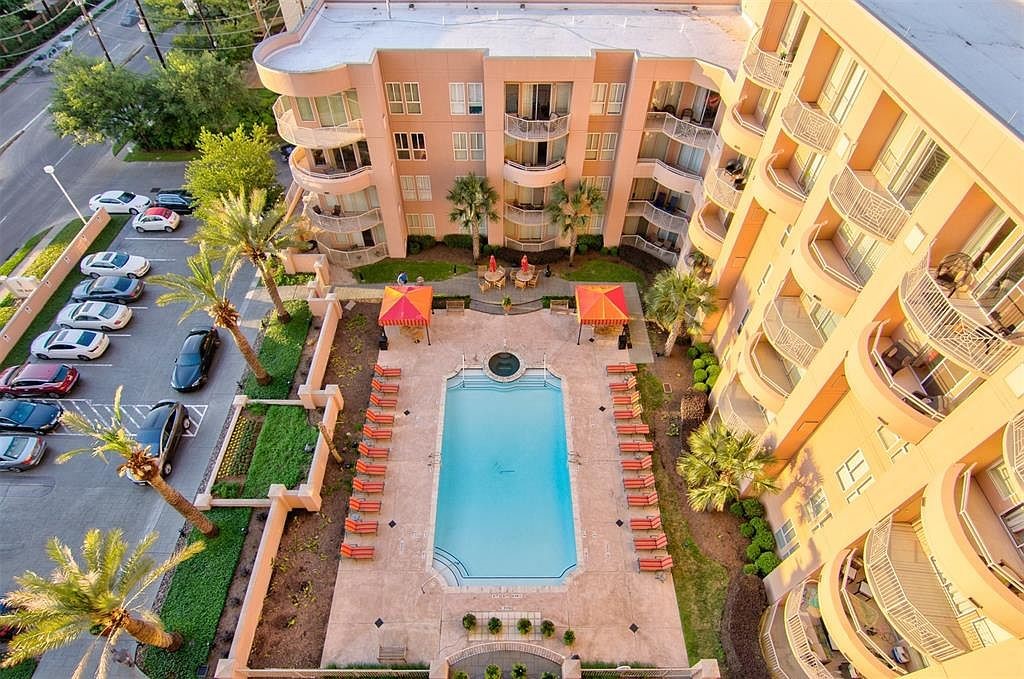 3505 Sage Road, Unit 1606 Houston, TX 77056 - Photo 7 of 26