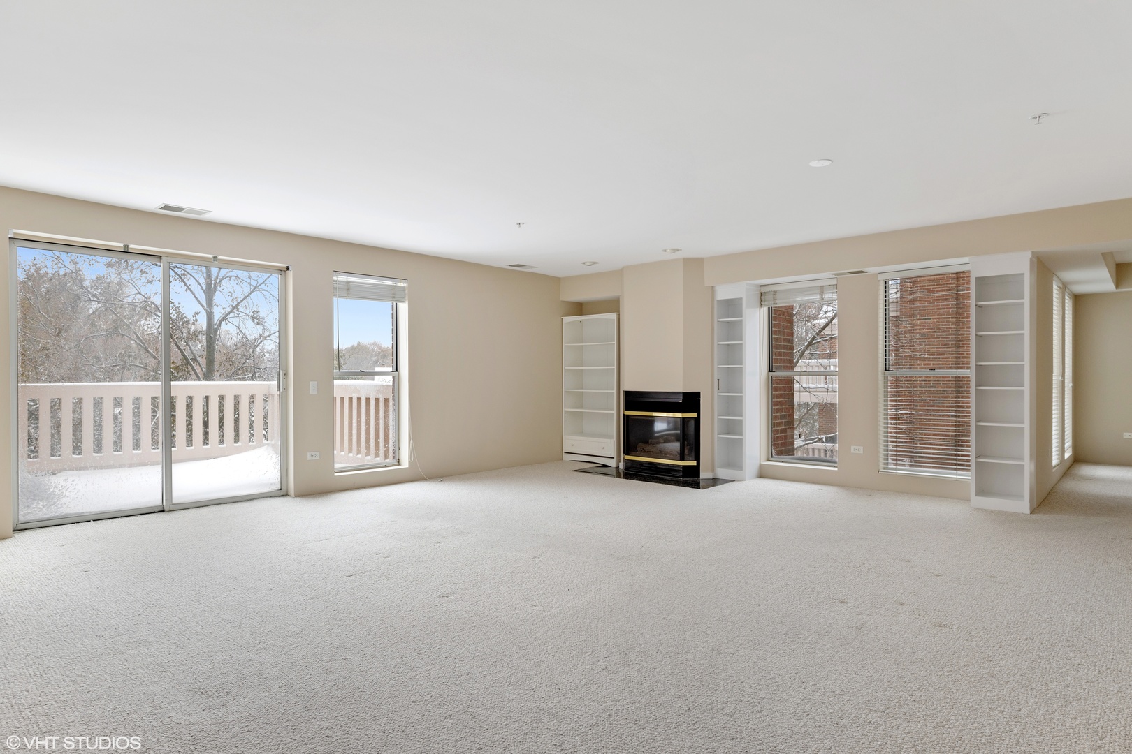 360 Green Bay Road, Unit 4B Winnetka, IL 60093 - Photo 3 of 18