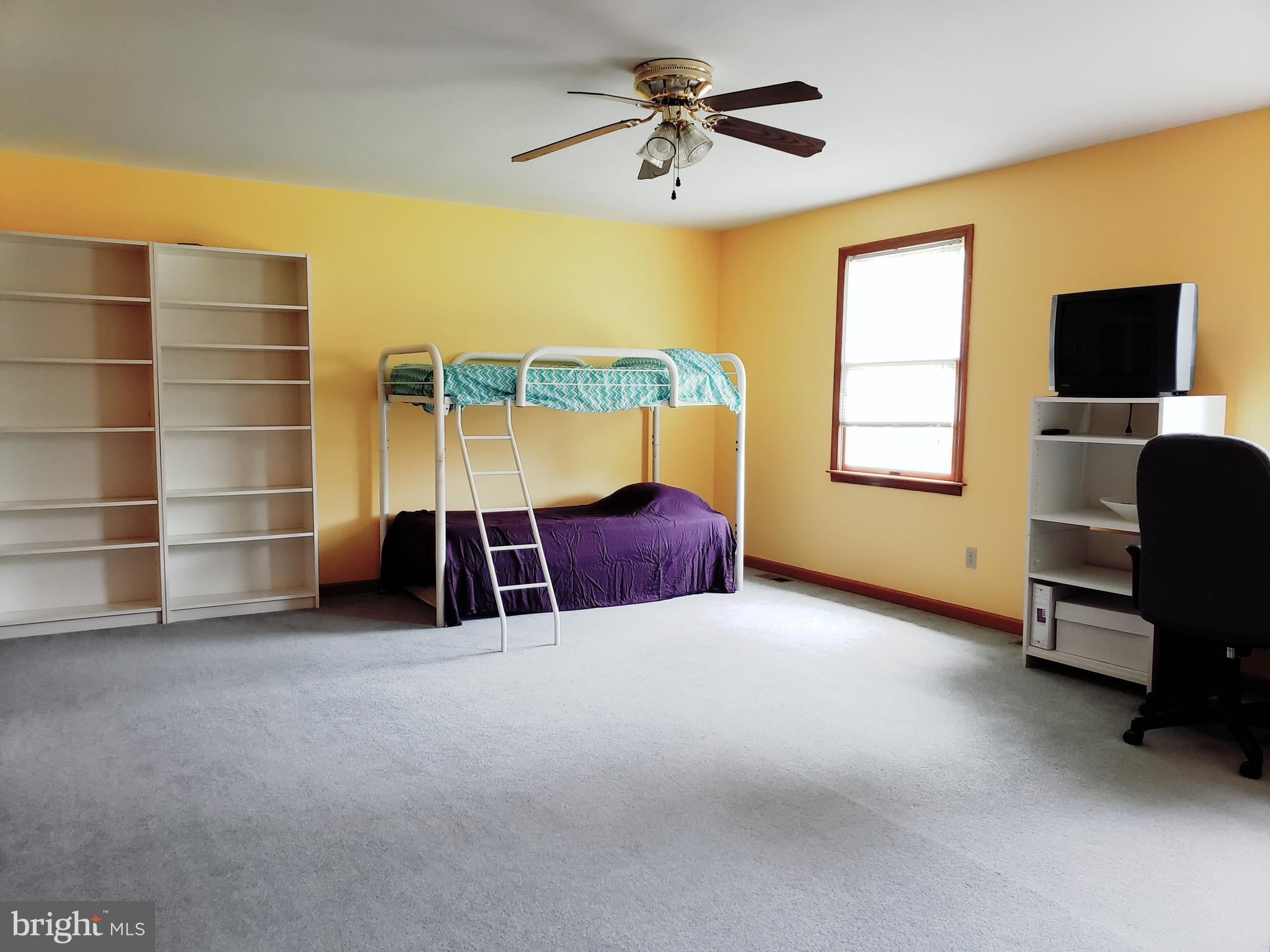 25 Blake Road Elkton, MD 21921 - Photo 11 of 19 Left Bedroom
