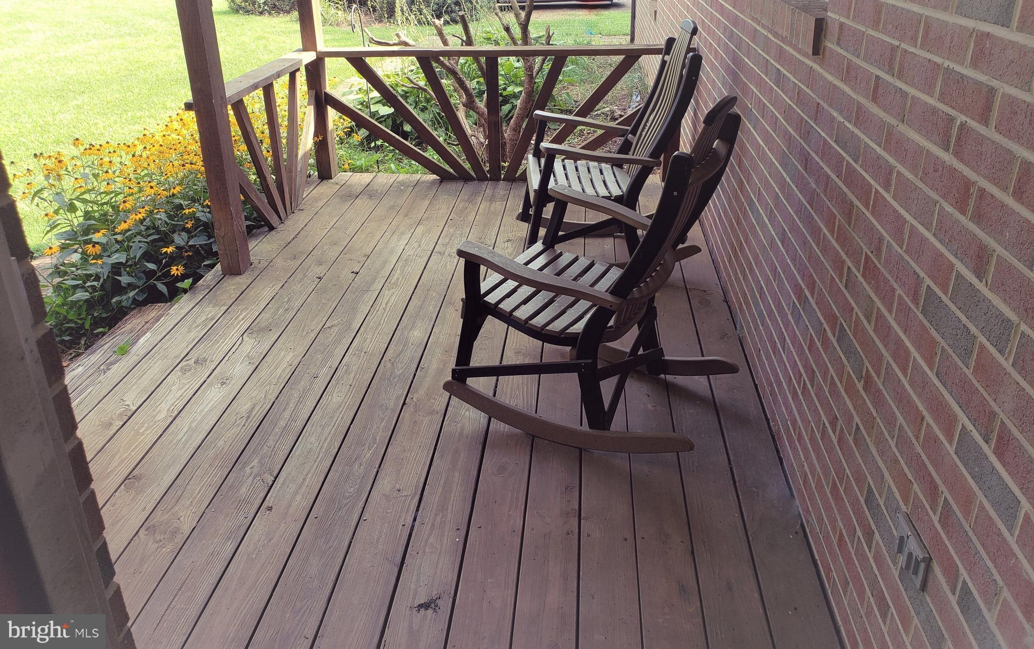 25 Blake Road Elkton, MD 21921 - Photo 16 of 19 Front Porch View ll
