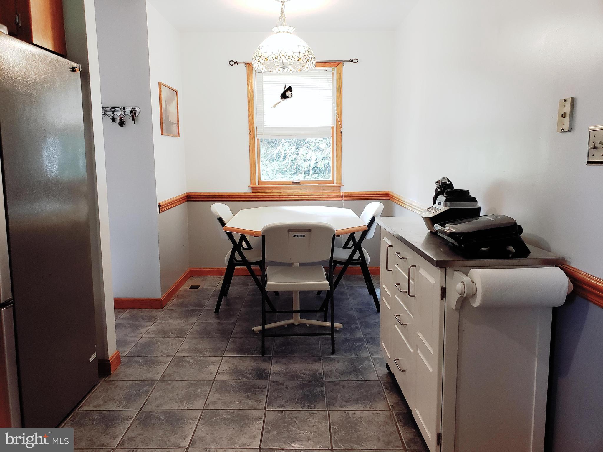 25 Blake Road Elkton, MD 21921 - Photo 3 of 19 Breakfast Area