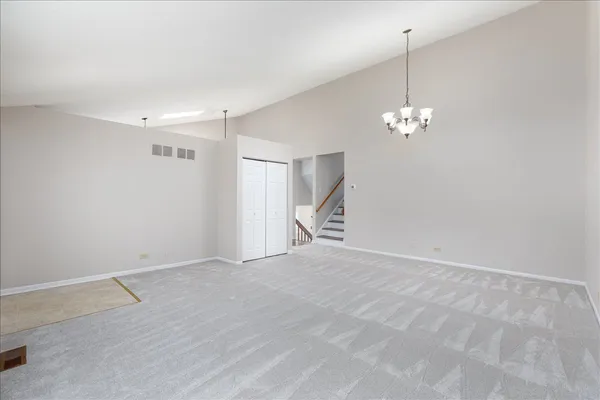 $549,999 | 2725 Springdale Circle, Naperville, IL 60564