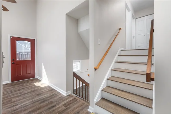 $549,999 | 2725 Springdale Circle, Naperville, IL 60564