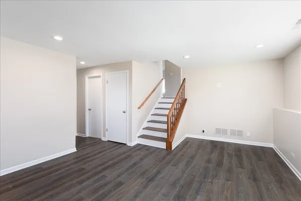 $549,999 | 2725 Springdale Circle, Naperville, IL 60564