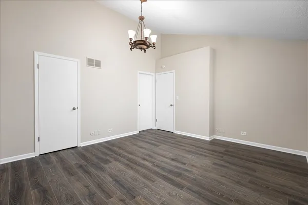 $549,999 | 2725 Springdale Circle, Naperville, IL 60564