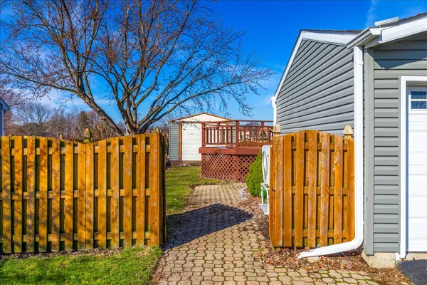 $549,999 | 2725 Springdale Circle, Naperville, IL 60564