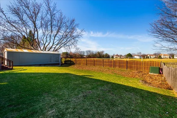 $549,999 | 2725 Springdale Circle, Naperville, IL 60564