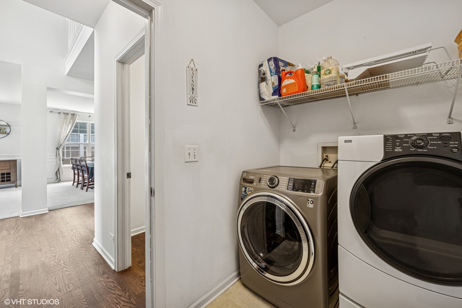 350 Sterling Circle Cary, IL 60013 - Photo 24 of 31 a utility room with dryer and washer