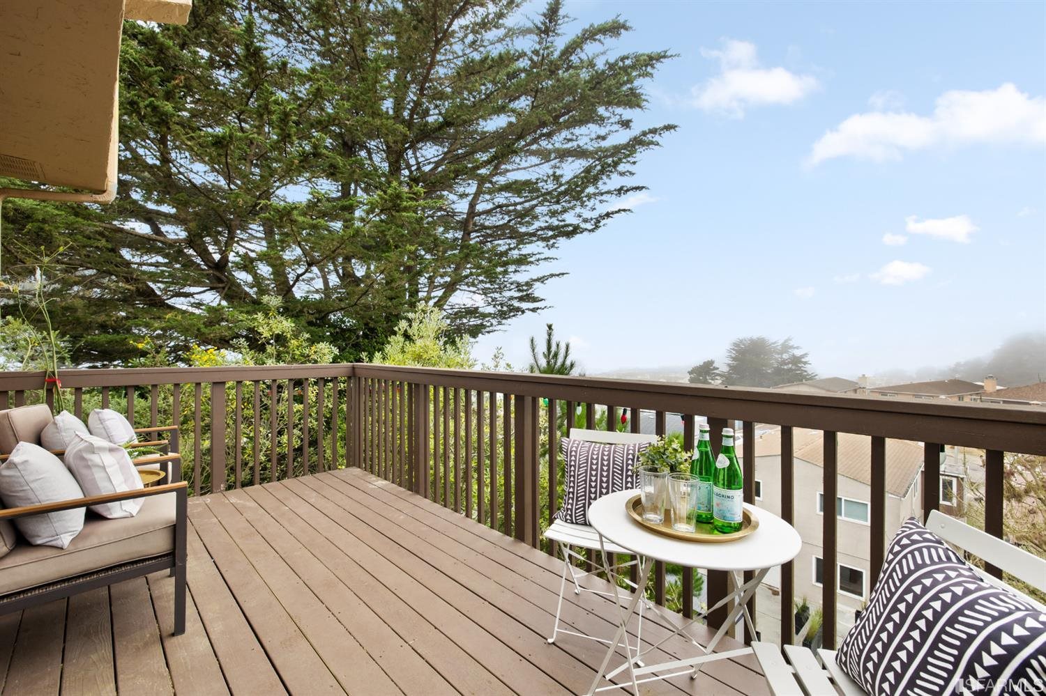 621 Hickey Boulevard, Unit C Pacifica, CA 94044 - Photo 14 of 25