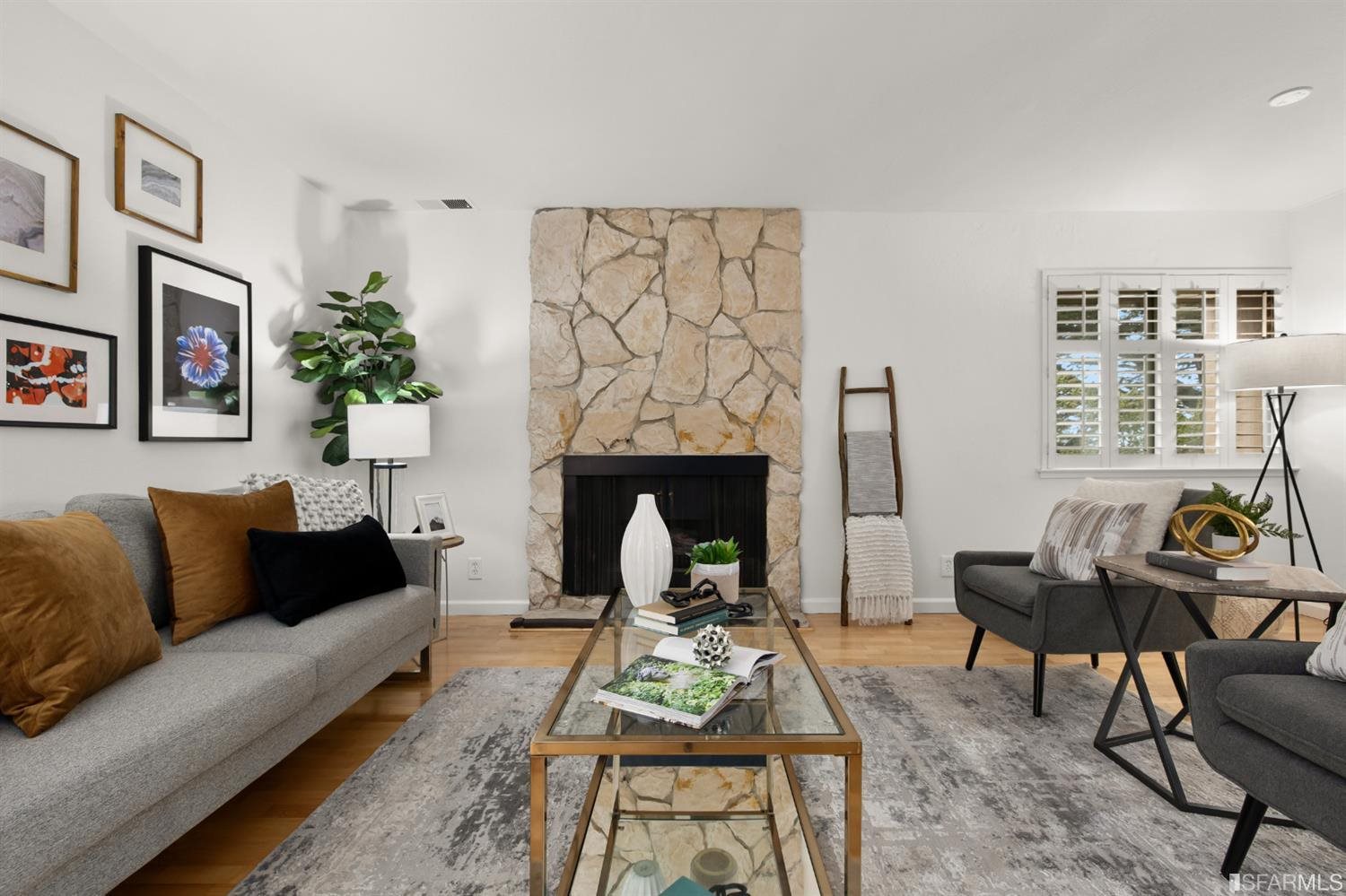 621 Hickey Boulevard, Unit C Pacifica, CA 94044 - Photo 4 of 25