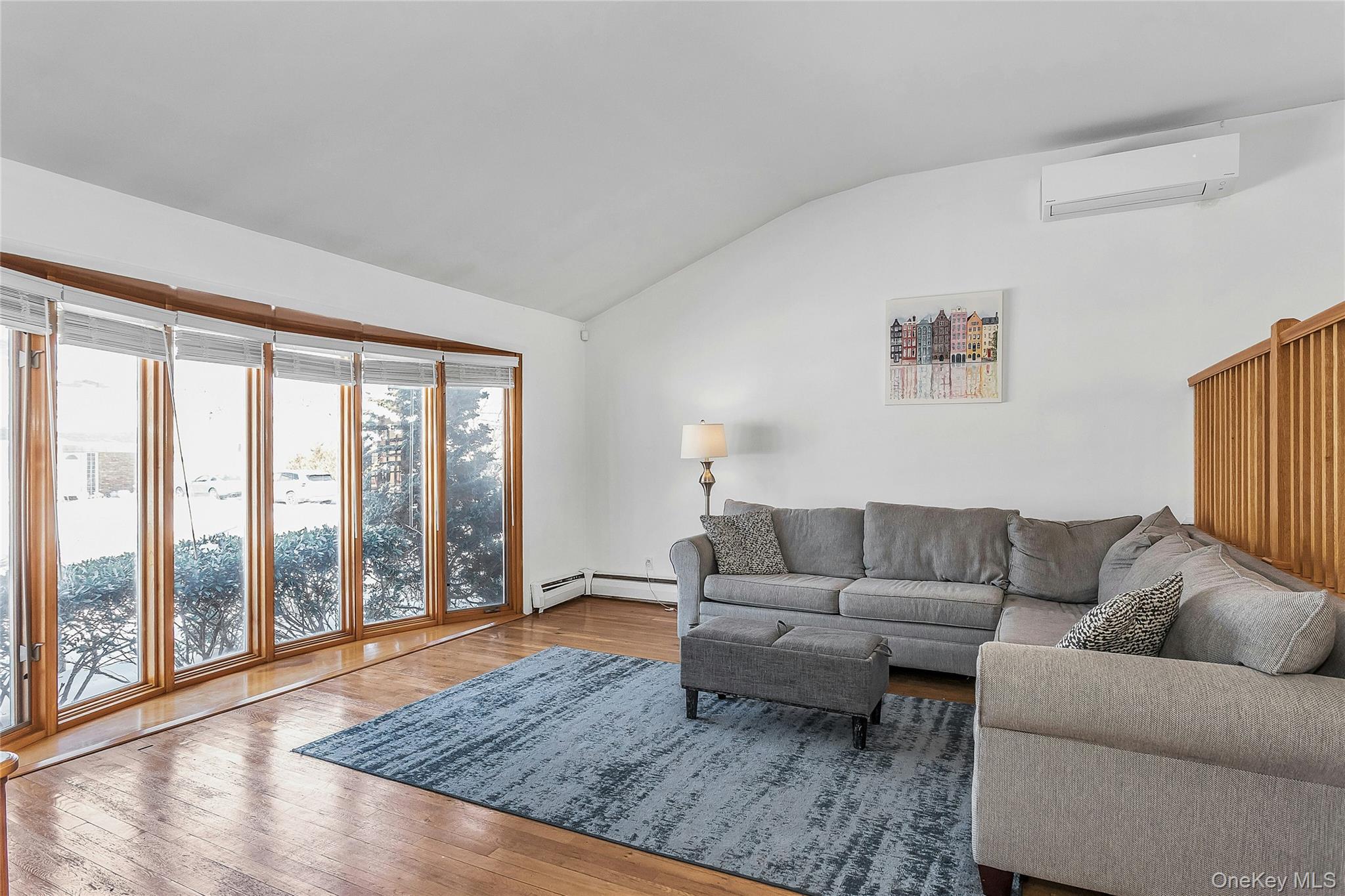 2066 Holland Way Merrick, NY 11566 - Photo 2 of 25