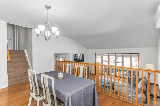 $899,000 | 2066 Holland Way, Merrick, NY 11566