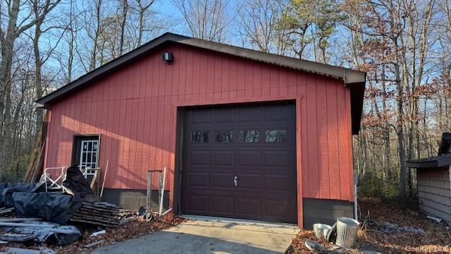 187 Echo Road Pine Bush, NY 12566 - Photo 5 of 15 High ceilings, used a wood mill