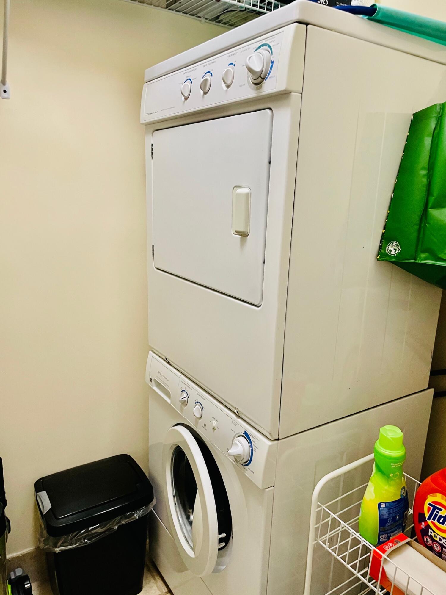 650 Cornell Street, Unit D53 Charleston, SC 29407 - Photo 15 of 21 laundry